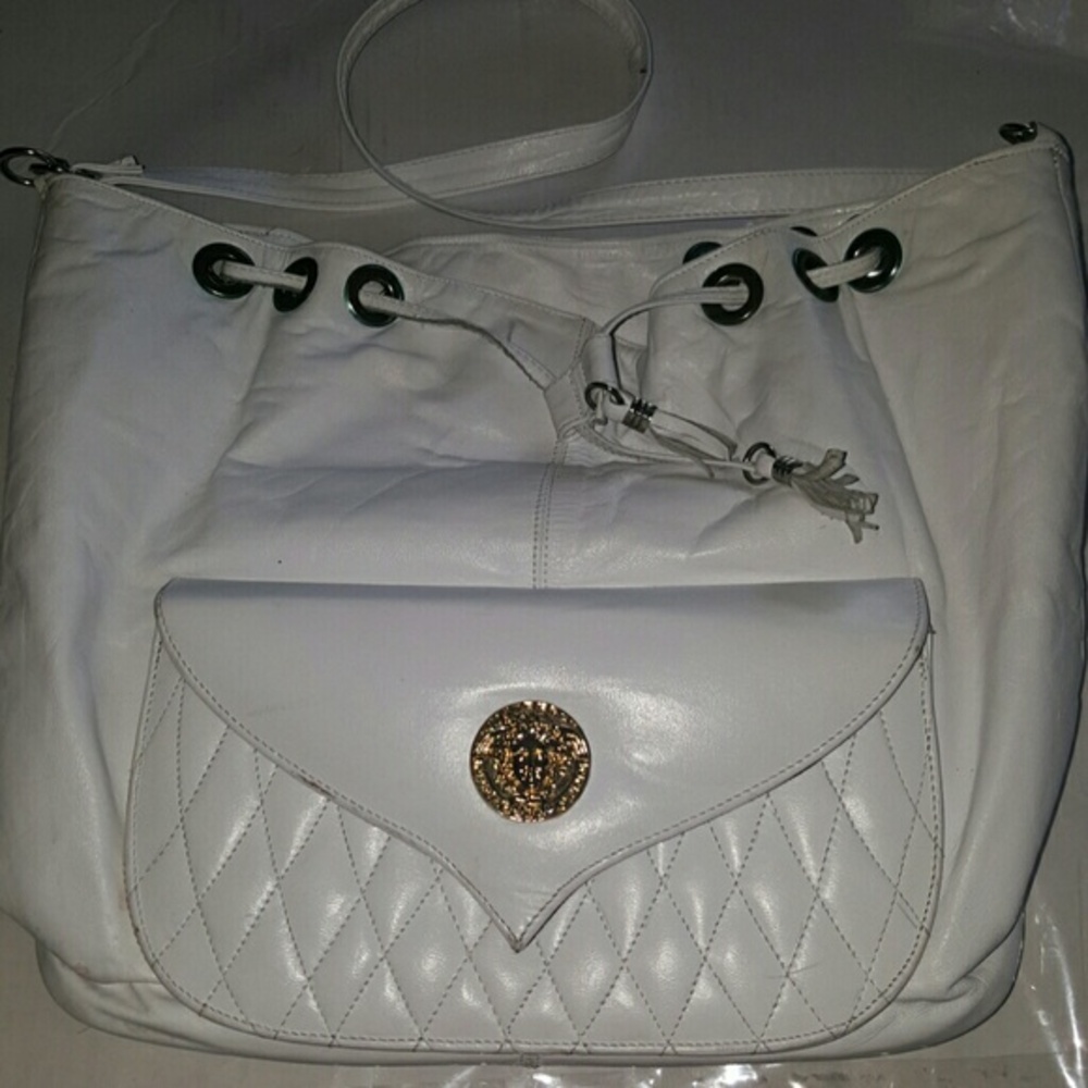 White Drawstring Purse - Picture 4 of 4